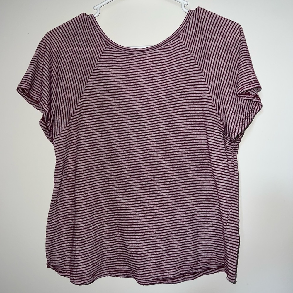 Mossimo Supply Co Red and White Striped V-Neck Size Medium - Picture 2 of 4